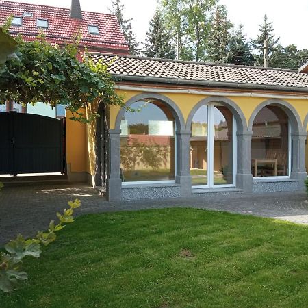 Haus Toskana, Kleines Ferienhaus Im Toskanagarten Бад-Зульца Экстерьер фото